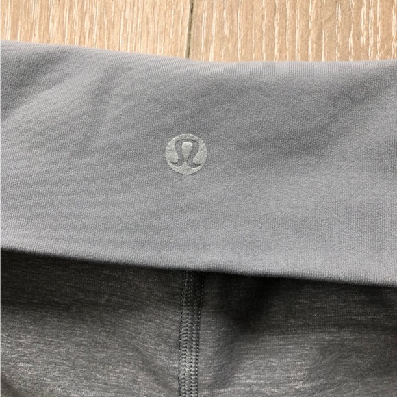 Lululemon Boogie Short in Gray Size 8 - Picture 9 of 9